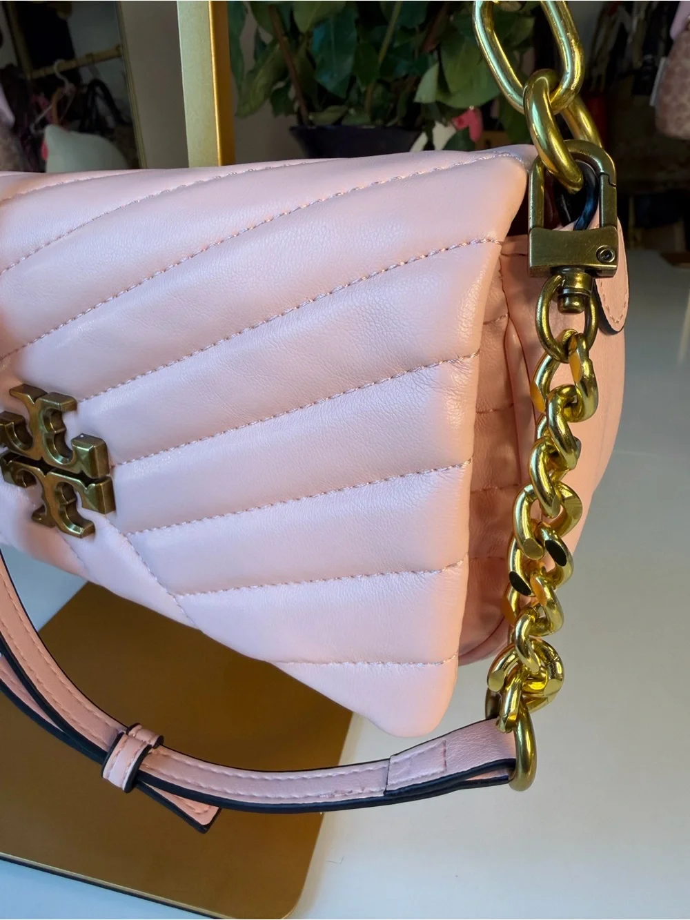 Tory Burch Kira Chevron Small Flap Pink Gold Shoulder Bag Logo 💕🛍️